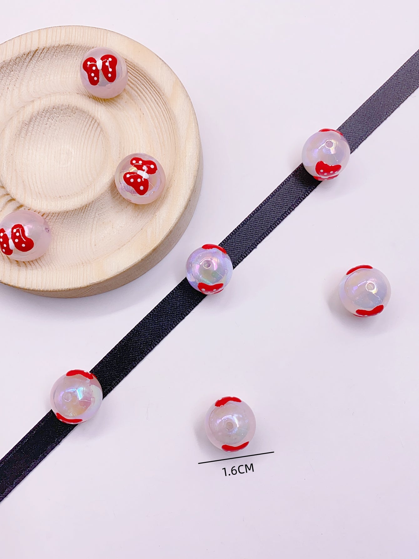 New hand-painted cartoon painted beads Acrylic beading diy loose bead bracelet mobile phone chain accessories drip beads accessories materials