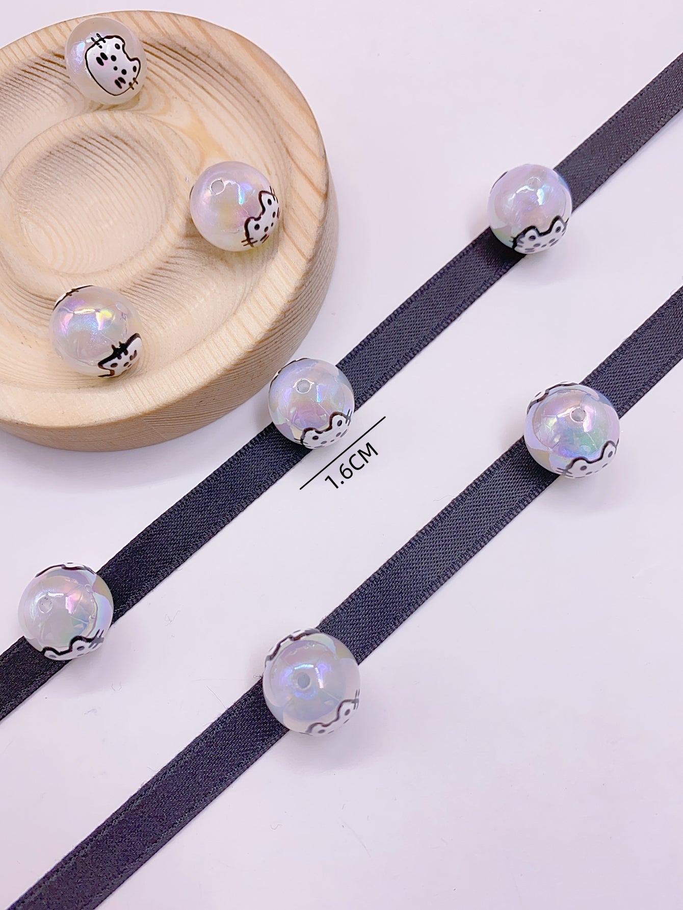 New cute hand-painted cartoon beads Acrylic beading diy loose bead bracelet mobile phone chain accessories drop beads accessories material