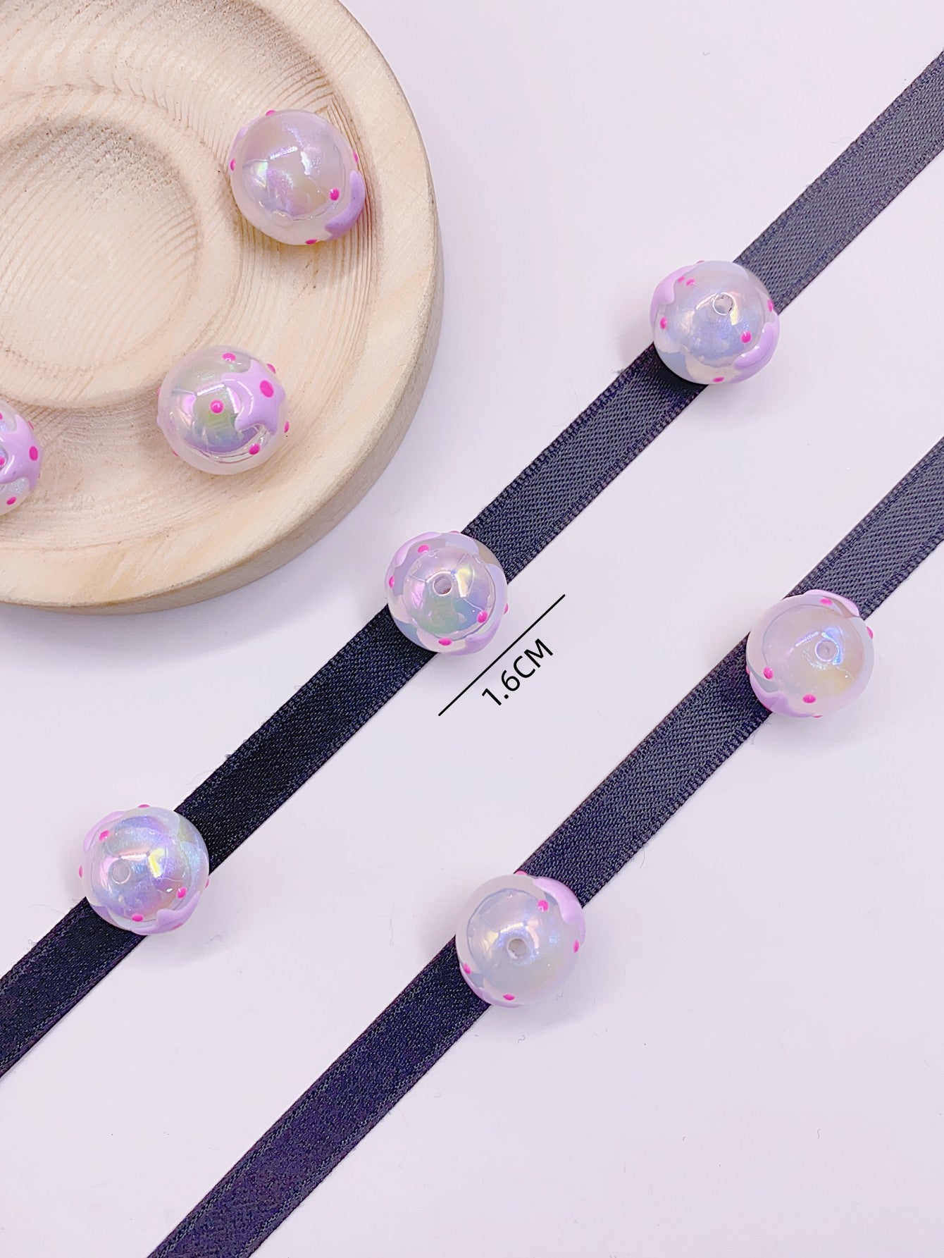 New cute hand-painted cartoon beads Acrylic beading diy loose bead bracelet mobile phone chain accessories drop beads accessories material